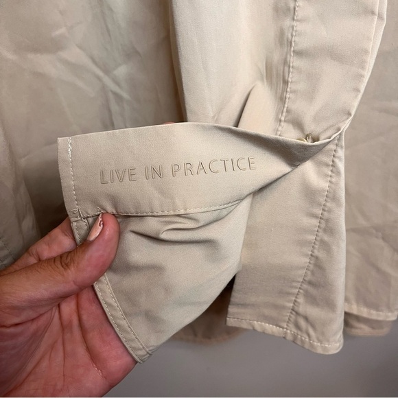 Lululemon All Days Shirt Women’s Size 10 - Picture 6 of 8